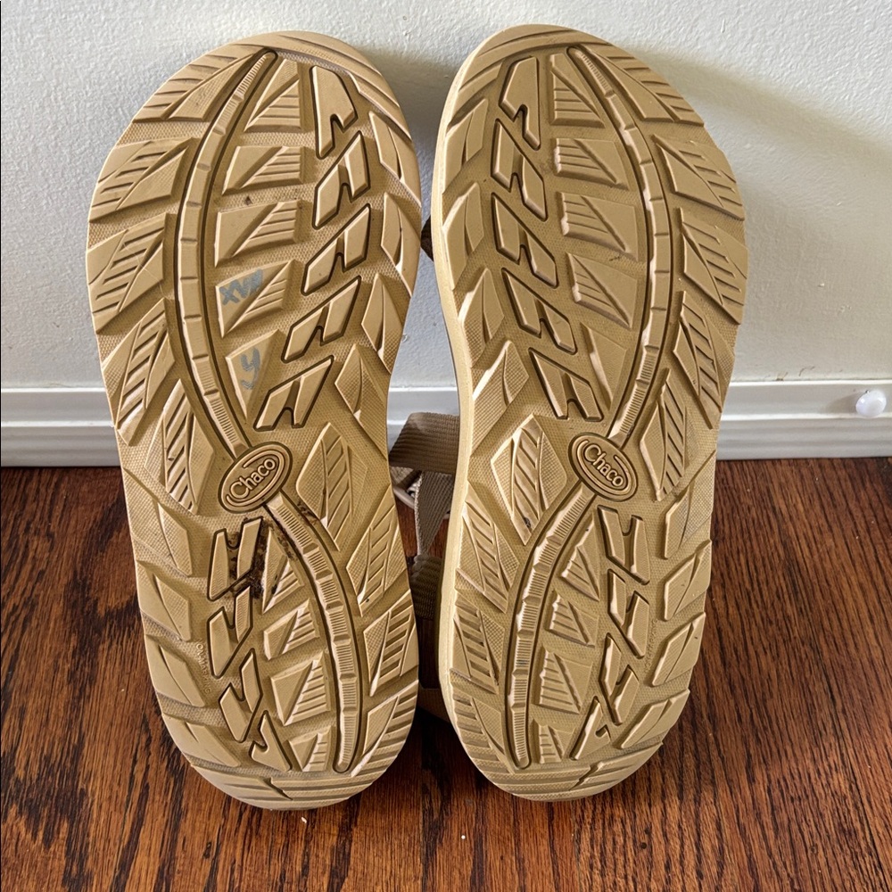 Chaco Men’s Z/1 Classic Adjustable Strap Sandal, Size 10, Tan/Beige - Picture 5 of 7